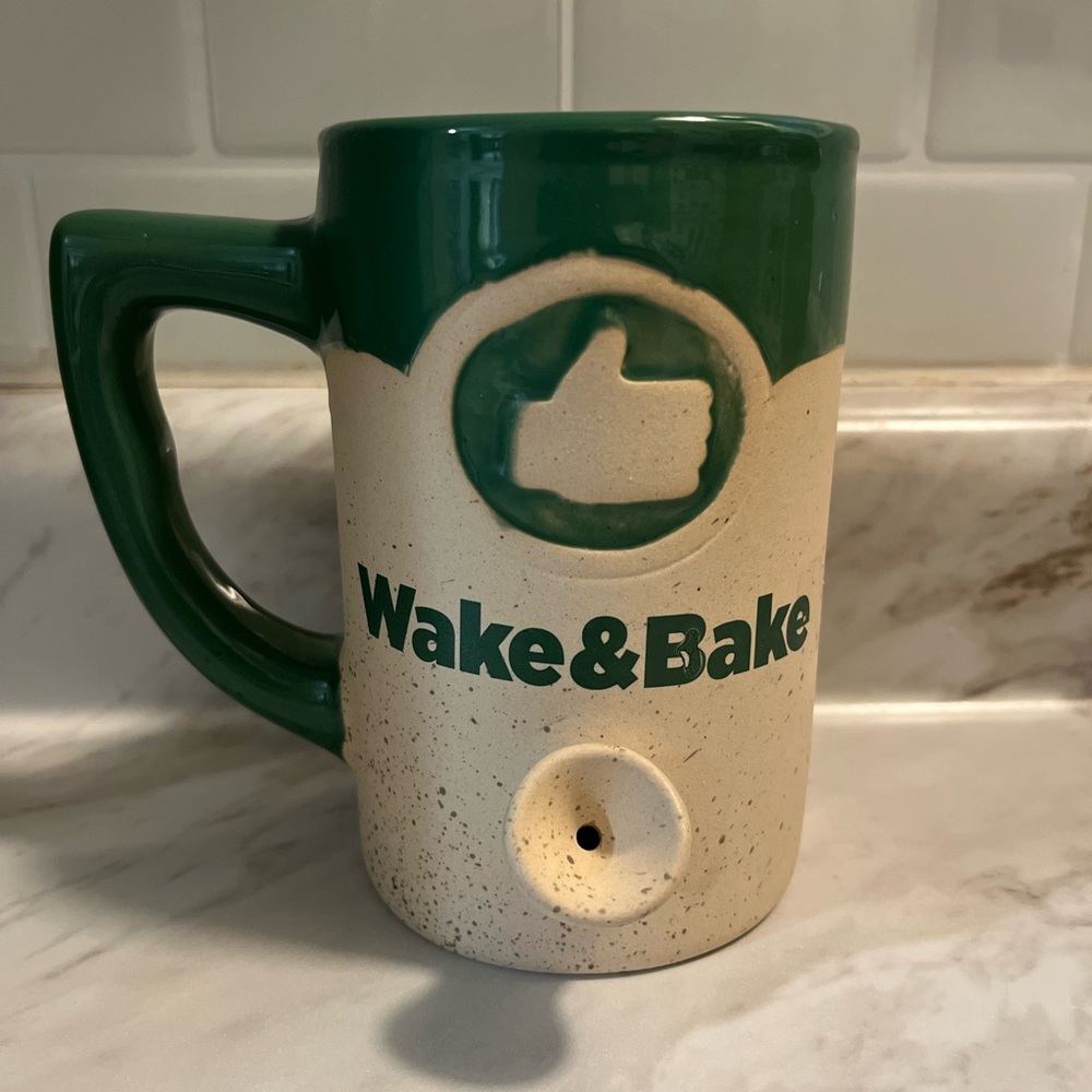 Green and Cream Wake & Bake Mug